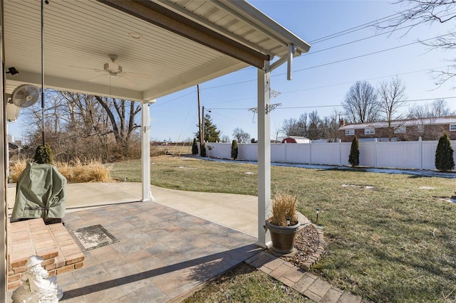 view of patio / terrace featuring a fenced backyard and ceiling fan