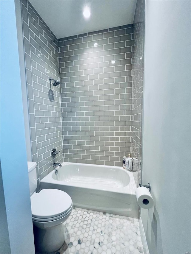 full bathroom with  shower combination, recessed lighting, and toilet