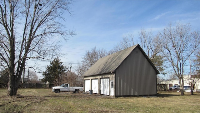 view of outbuilding with an outbuilding