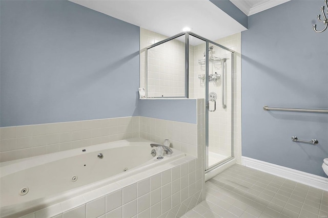 full bathroom featuring toilet, baseboards, ornamental molding, a jetted tub, and a shower stall