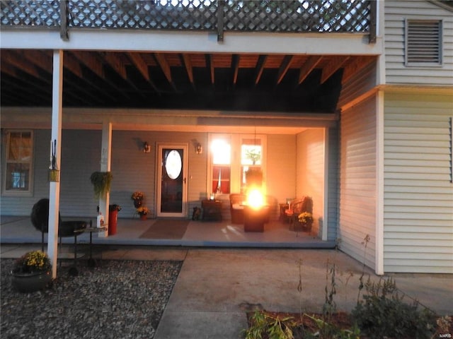 view of entrance to property