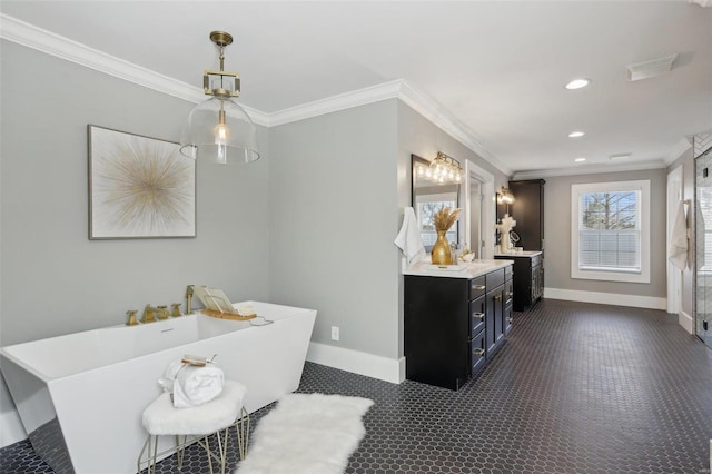 interior space featuring visible vents, baseboards, pendant lighting, ornamental molding, and recessed lighting