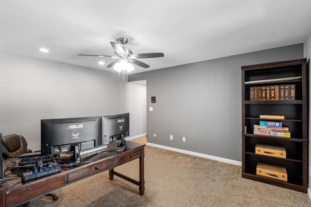 carpeted office featuring baseboards, a ceiling fan, and recessed lighting