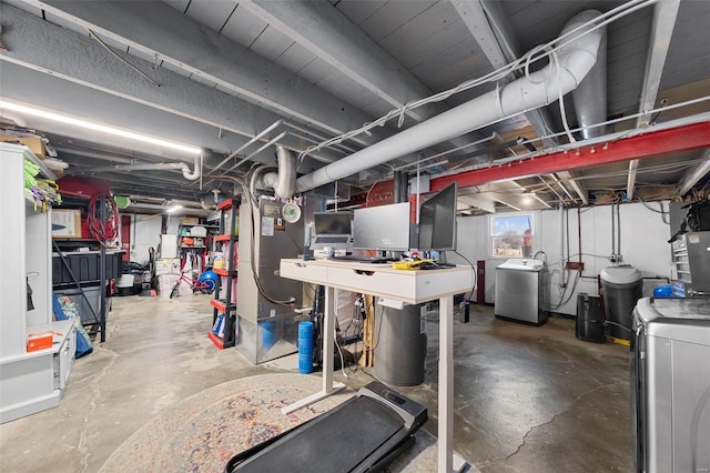 basement with washer / clothes dryer