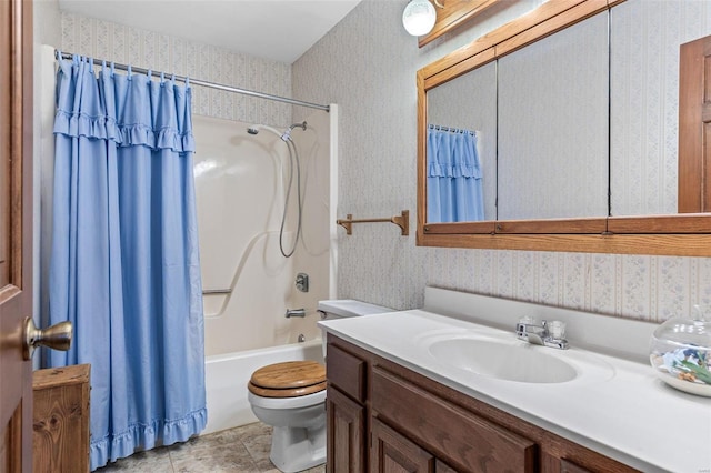 full bath featuring shower / tub combo, wallpapered walls, toilet, and vanity