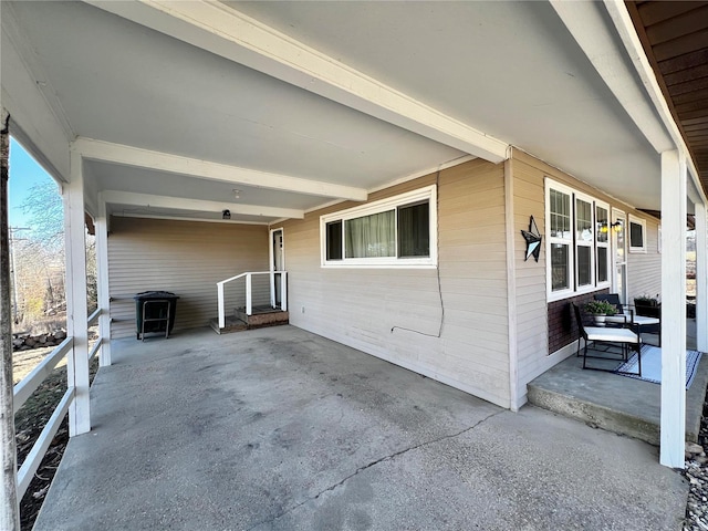 view of patio / terrace with a porch