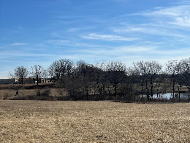 Listing photo 2 for 2 Grand Lake Cir, Lebanon MO 65536