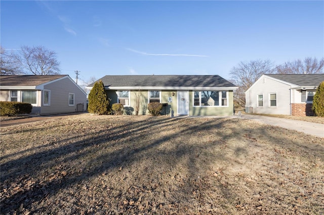 view of front of property