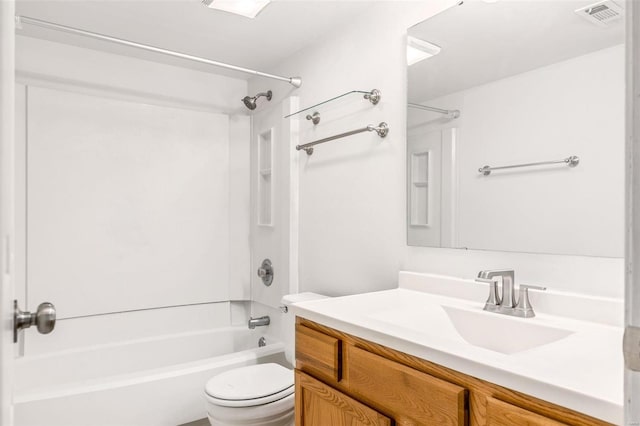 bathroom featuring shower / washtub combination, visible vents, vanity, and toilet