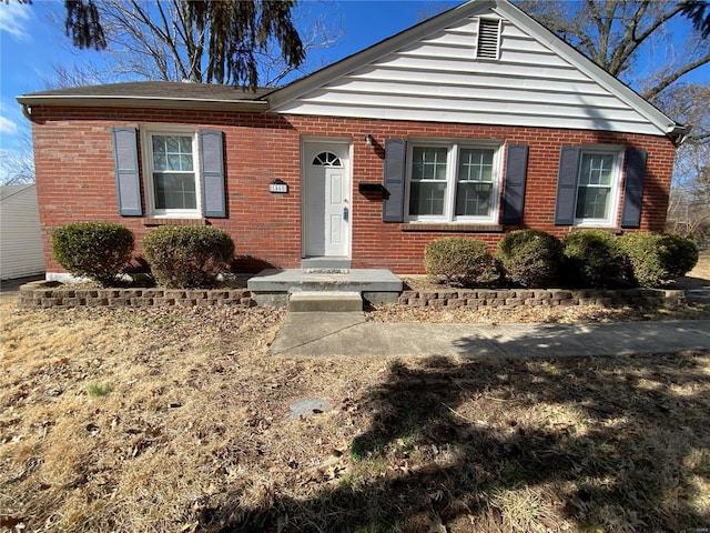 view of front facade with brick siding