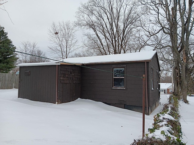 exterior space featuring fence