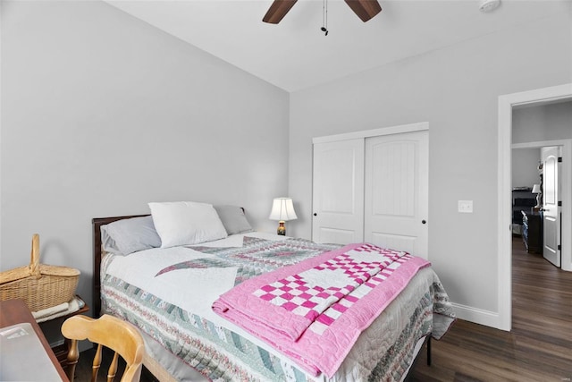 bedroom featuring ceiling fan, wood finished floors, a closet, and baseboards