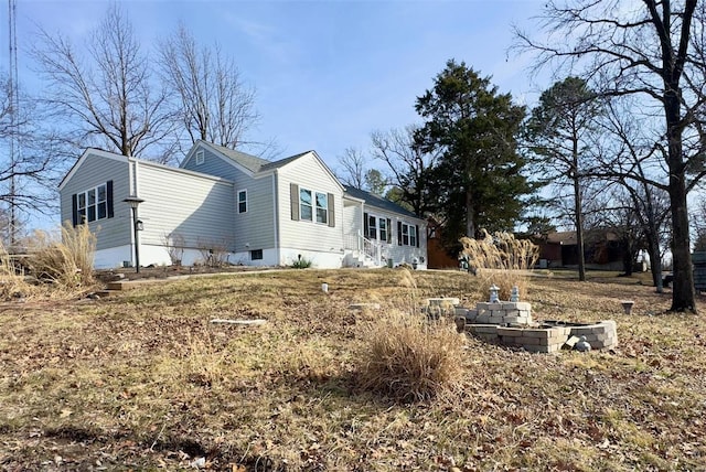 view of home's exterior