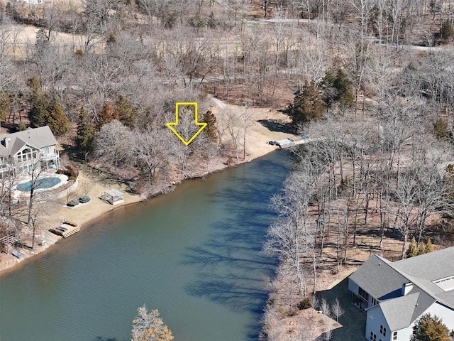 Listing photo 2 for 1108 Lake Charrette Dr, Innsbrook MO 63390