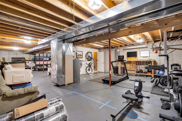 workout room with heating unit