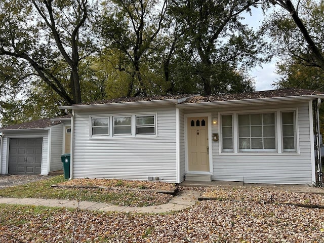 single story home featuring entry steps