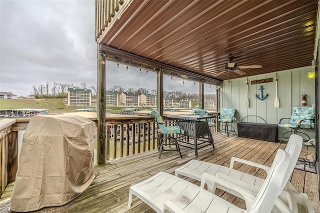 deck with ceiling fan