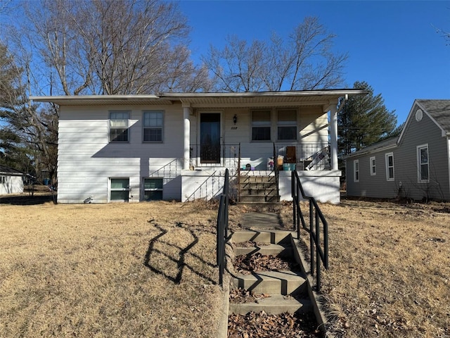 view of front of property featuring a porch