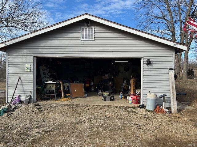 view of detached garage