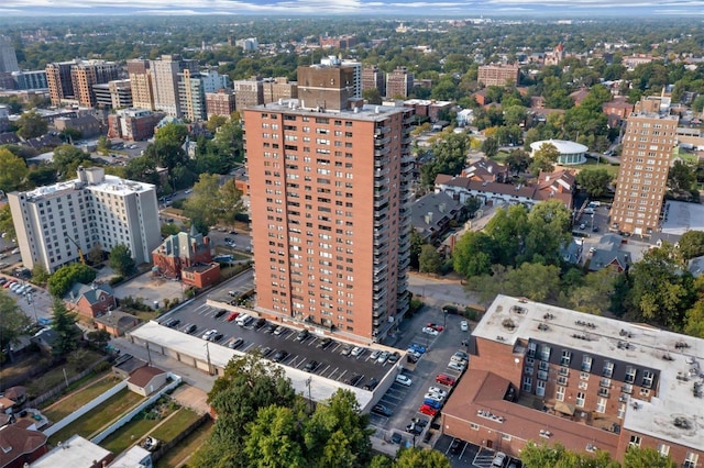 bird's eye view featuring a city view