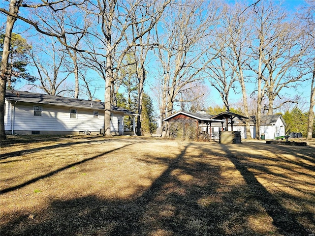 exterior space featuring a front lawn