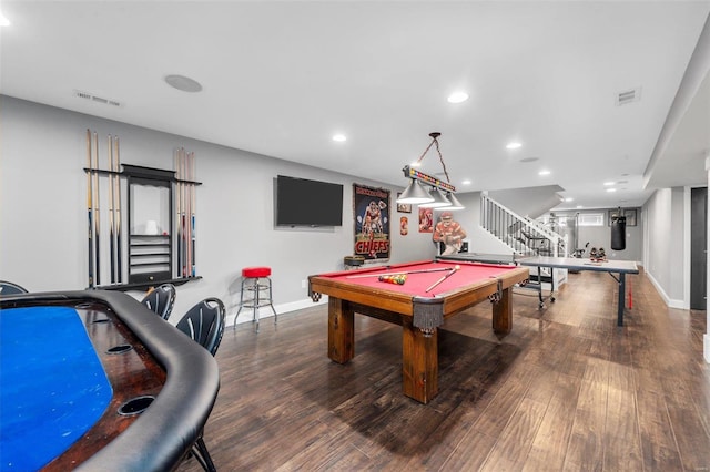 game room featuring visible vents, recessed lighting, and wood finished floors