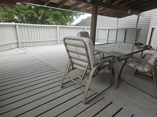 deck featuring outdoor dining space