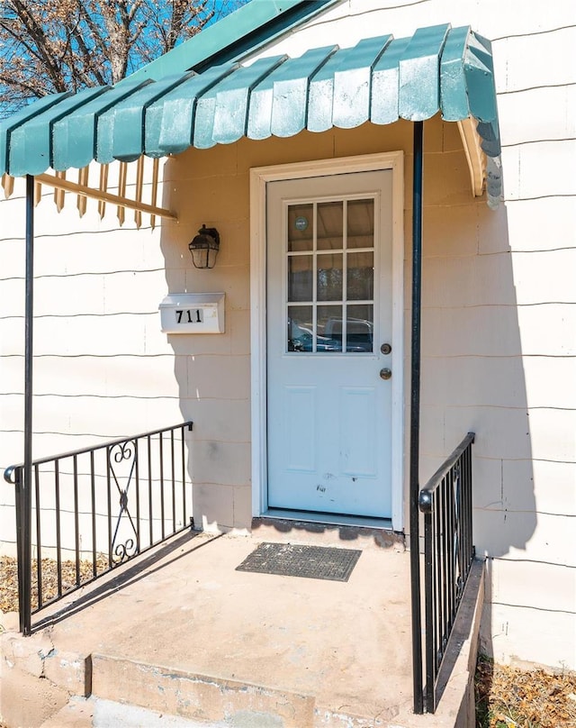 view of doorway to property