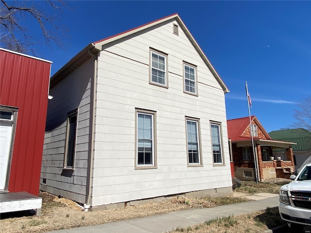 view of property exterior