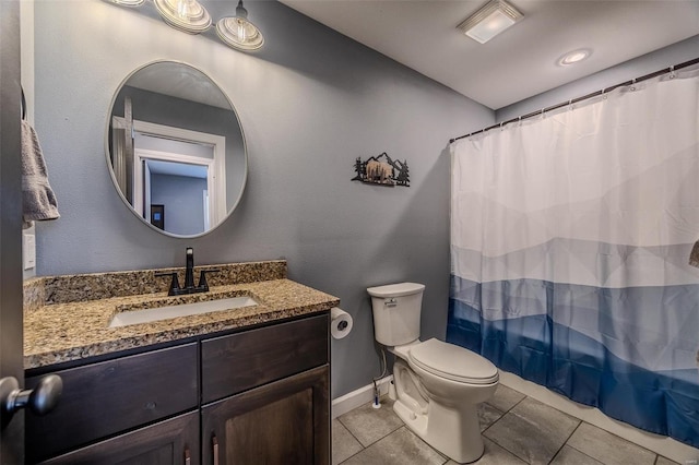 bathroom featuring tile patterned flooring, baseboards, toilet, a shower with curtain, and vanity