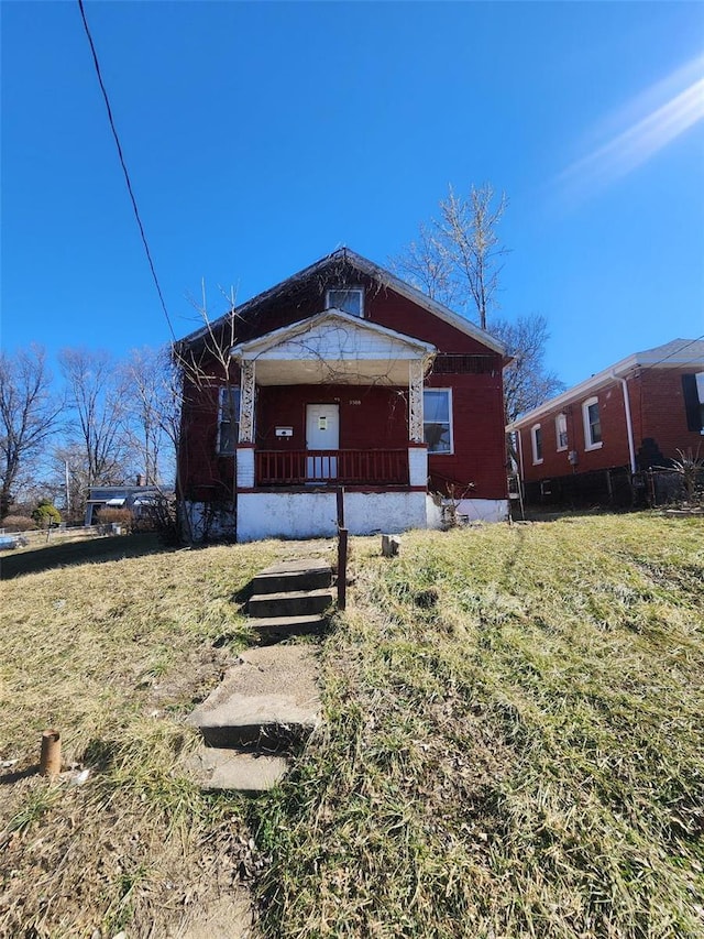 view of front of home featuring a porch