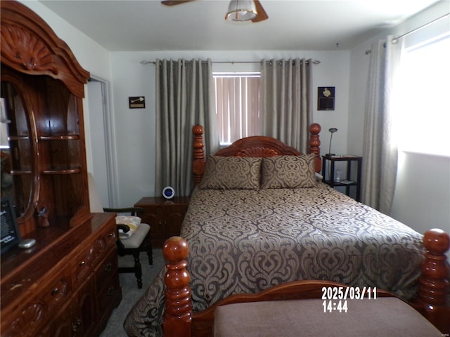 bedroom featuring carpet floors