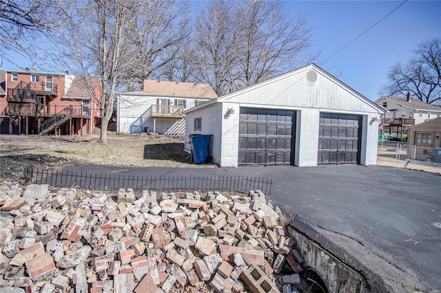 exterior space with fence