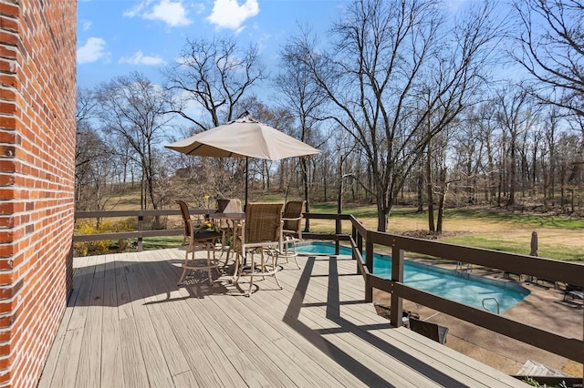 deck featuring outdoor dining space
