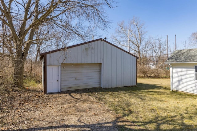 detached garage with driveway