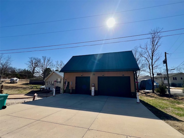 view of detached garage