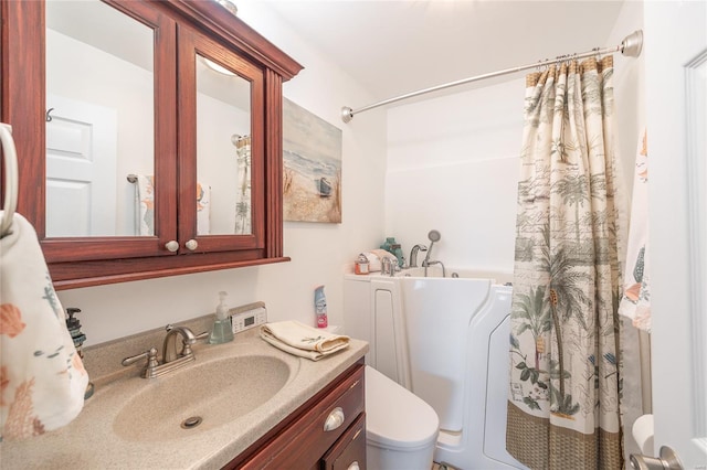 full bathroom featuring toilet and vanity