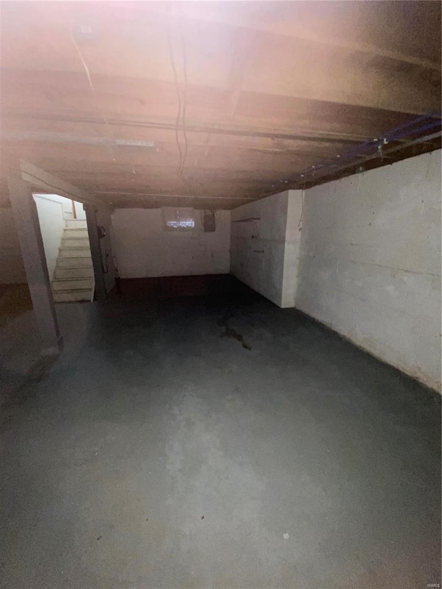 below grade area featuring crawl space