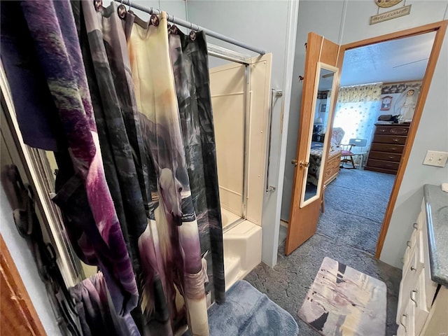 full bathroom featuring shower / tub combo