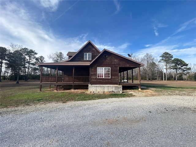 view of front of home featuring a porch