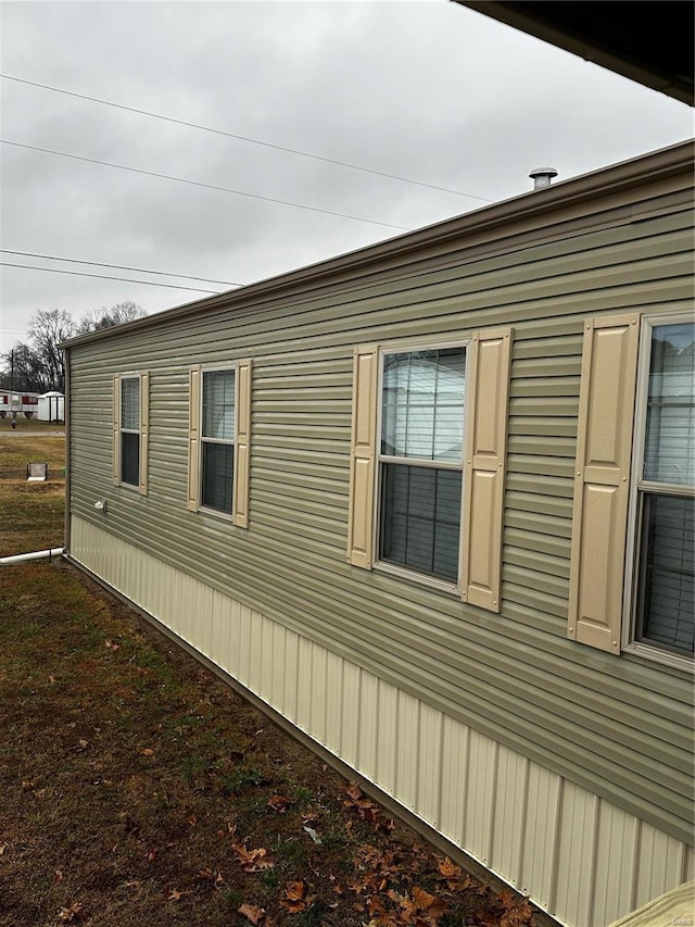view of side of home