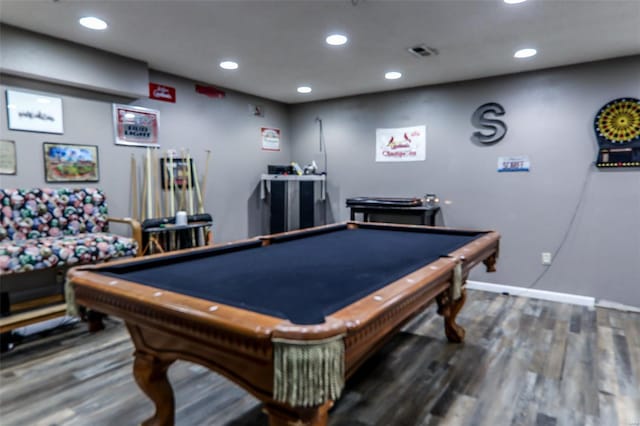 playroom with baseboards, wood finished floors, recessed lighting, and pool table