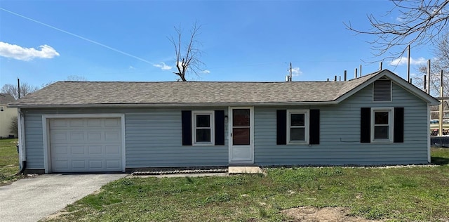 single story home featuring a shingled roof, driveway, a front yard, and a garage