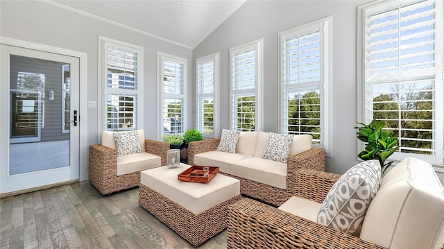 sunroom / solarium with a healthy amount of sunlight