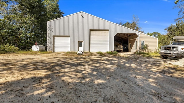 view of detached garage