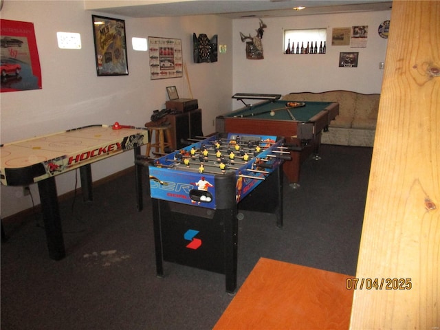 rec room featuring billiards
