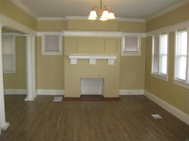 interior space featuring dark wood-style floors, baseboards, and ornamental molding