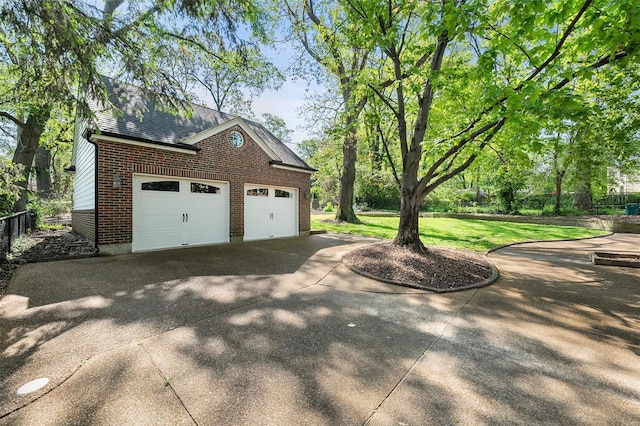 exterior space featuring driveway