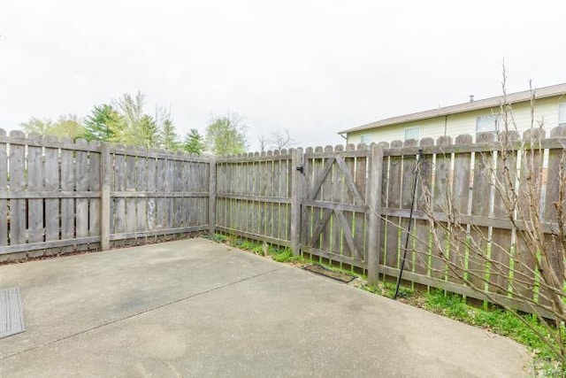 view of patio featuring a fenced backyard