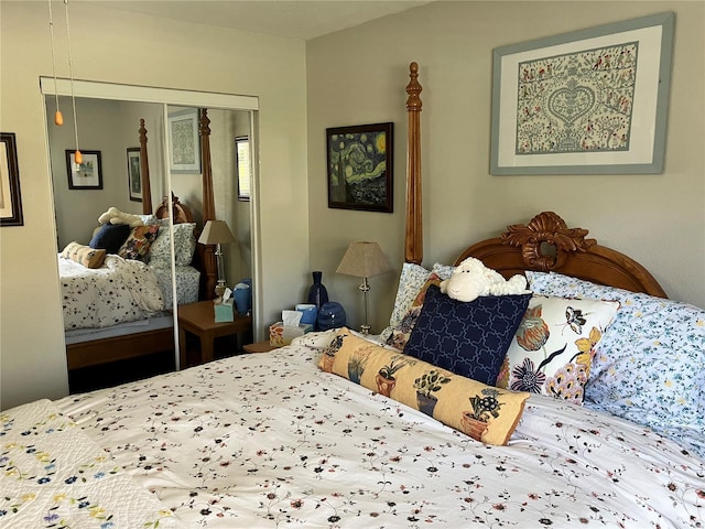 bedroom featuring a closet